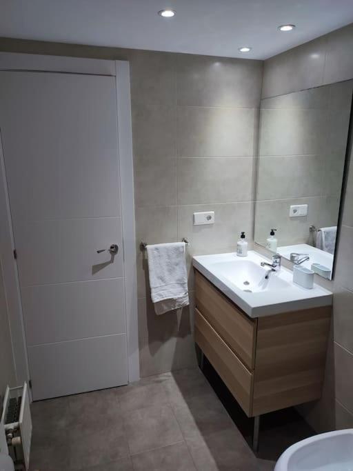מארבלה Sunny Guadalmina Apartment מראה חיצוני תמונה